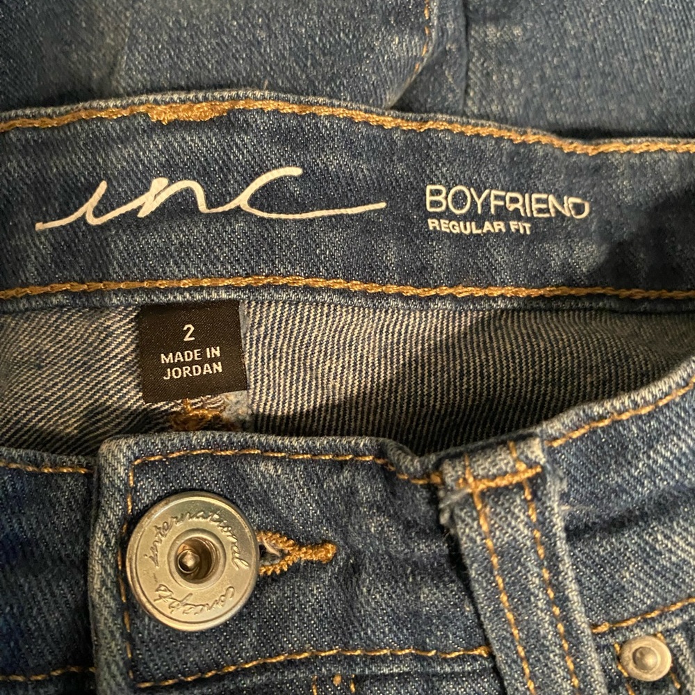 👖INC International Concept Boyfriend Distressed Jeans 2 - Picture 3 of 7